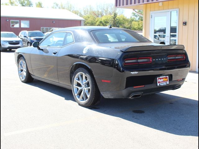 2022 Dodge Challenger SXT