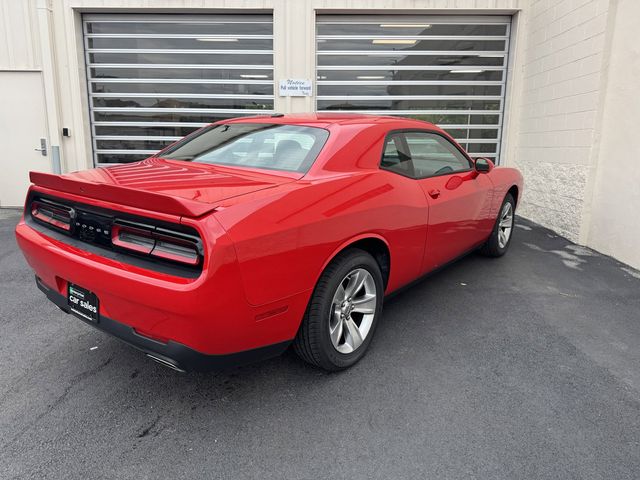 2022 Dodge Challenger SXT