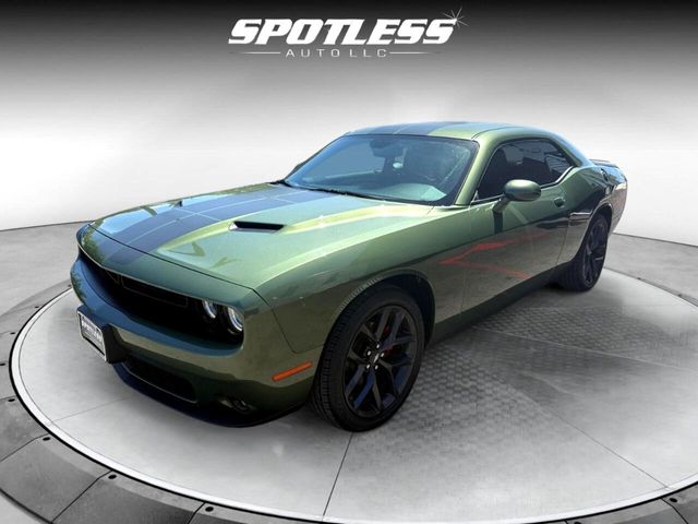 2022 Dodge Challenger SXT