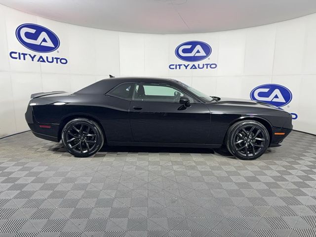 2022 Dodge Challenger SXT