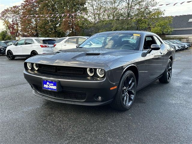 2022 Dodge Challenger SXT