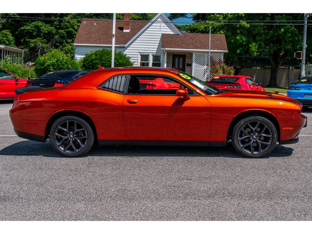 2022 Dodge Challenger SXT