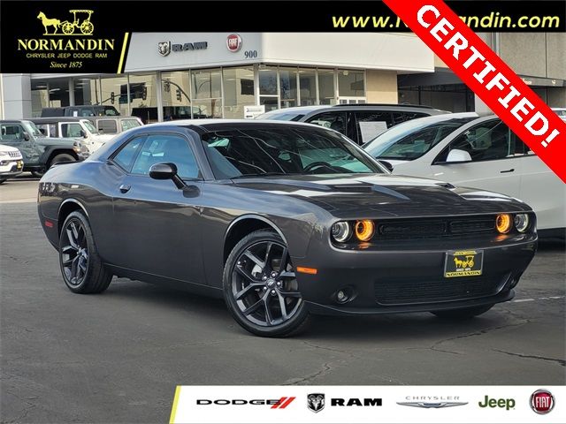 2022 Dodge Challenger SXT