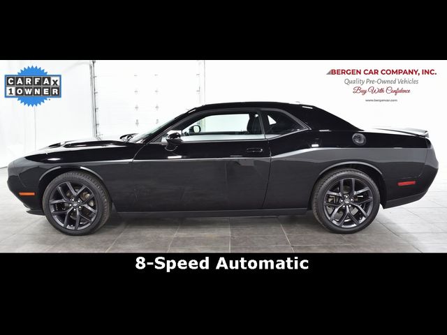 2022 Dodge Challenger SXT