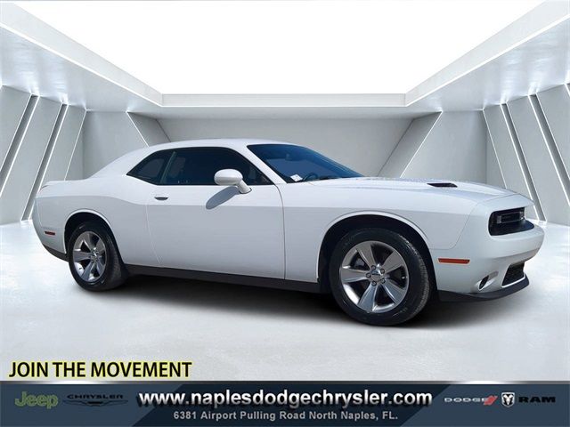 2022 Dodge Challenger SXT