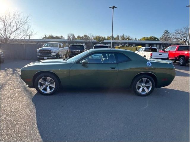 2022 Dodge Challenger SXT