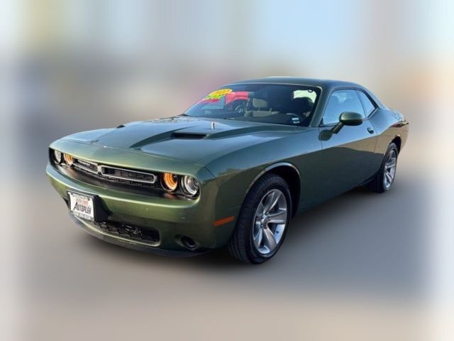 2022 Dodge Challenger SXT