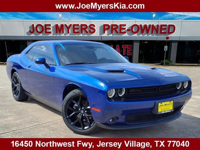 2022 Dodge Challenger SXT