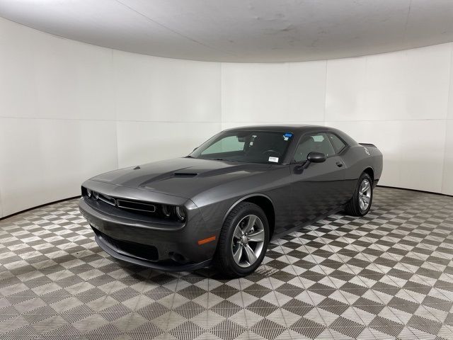 2022 Dodge Challenger SXT