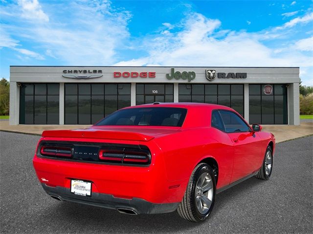 2022 Dodge Challenger SXT