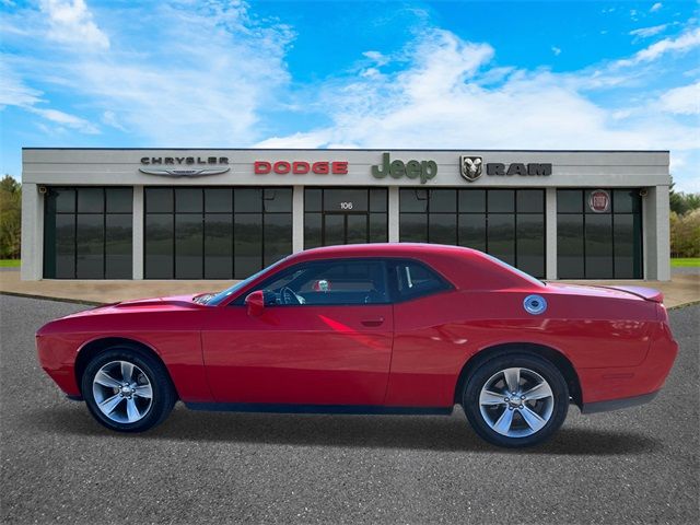 2022 Dodge Challenger SXT