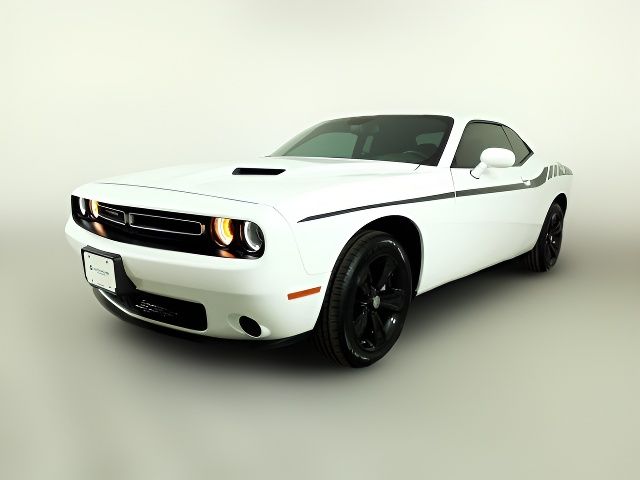 2022 Dodge Challenger SXT