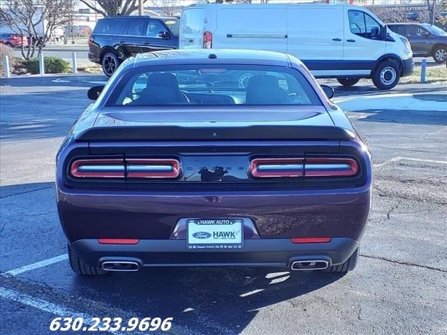 2022 Dodge Challenger SXT