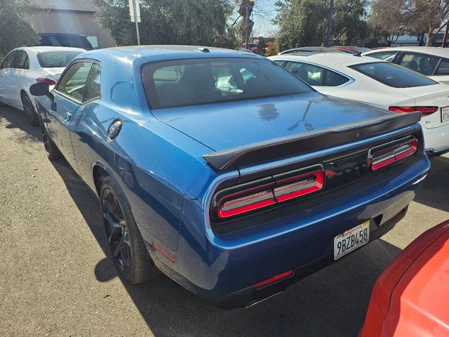 2022 Dodge Challenger SXT