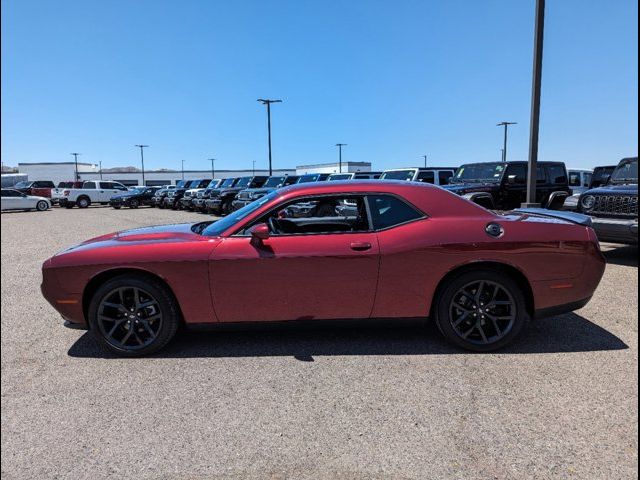 2022 Dodge Challenger SXT