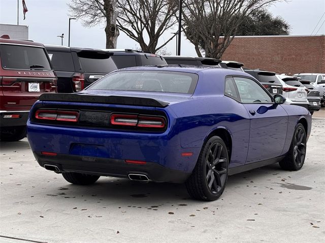 2022 Dodge Challenger SXT