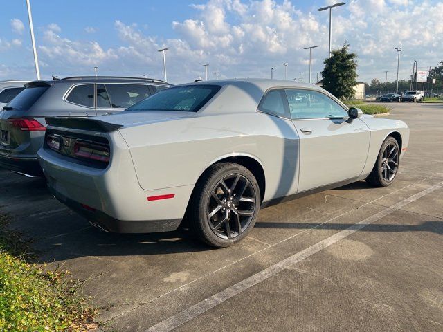 2022 Dodge Challenger SXT