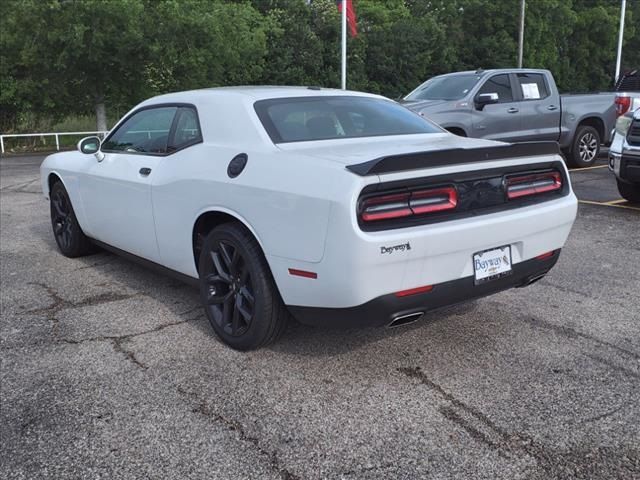 2022 Dodge Challenger SXT