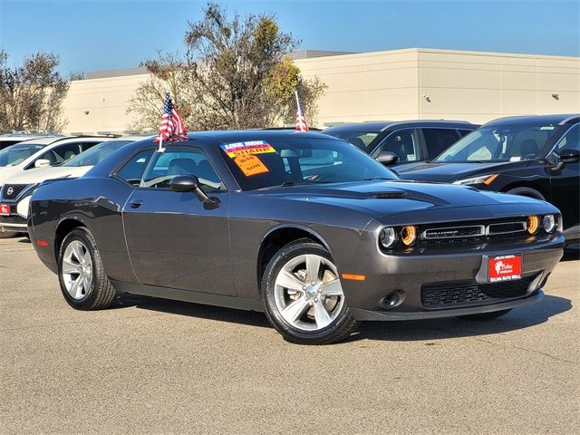 2022 Dodge Challenger SXT