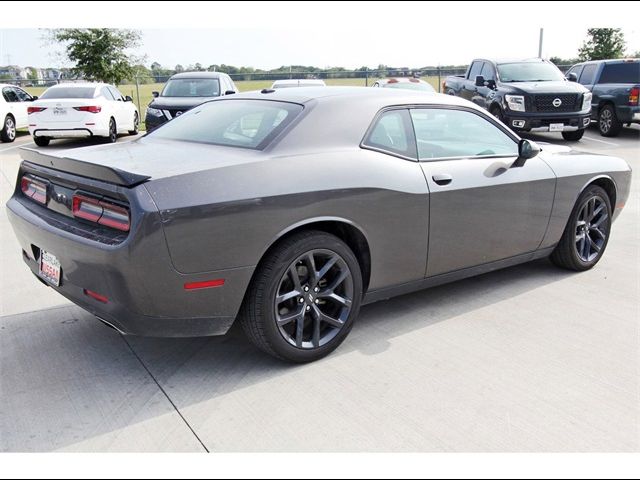 2022 Dodge Challenger SXT