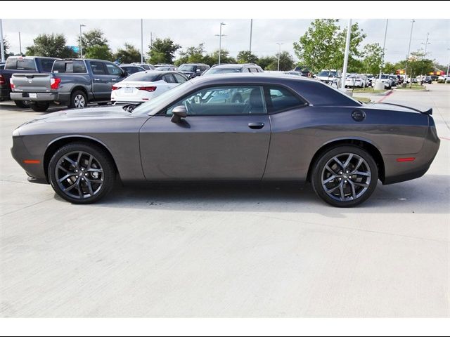 2022 Dodge Challenger SXT