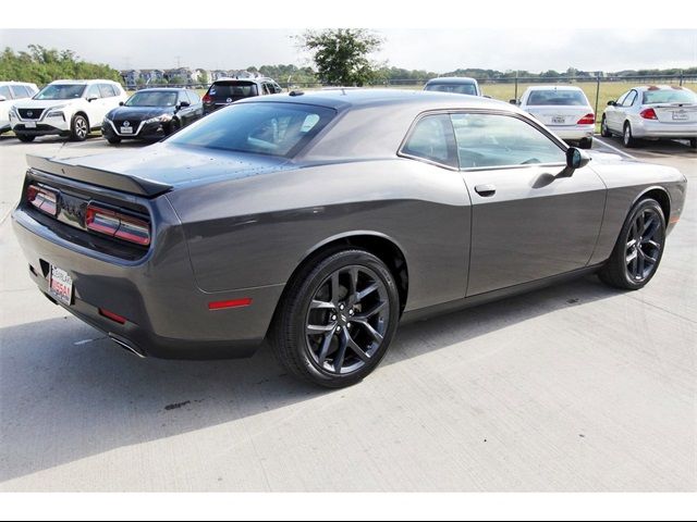 2022 Dodge Challenger SXT