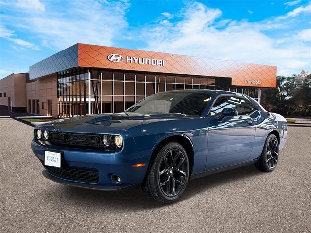 2022 Dodge Challenger SXT