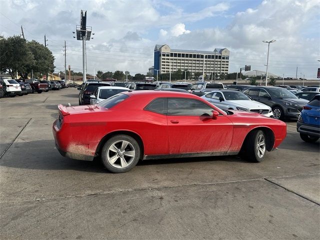 2022 Dodge Challenger SXT