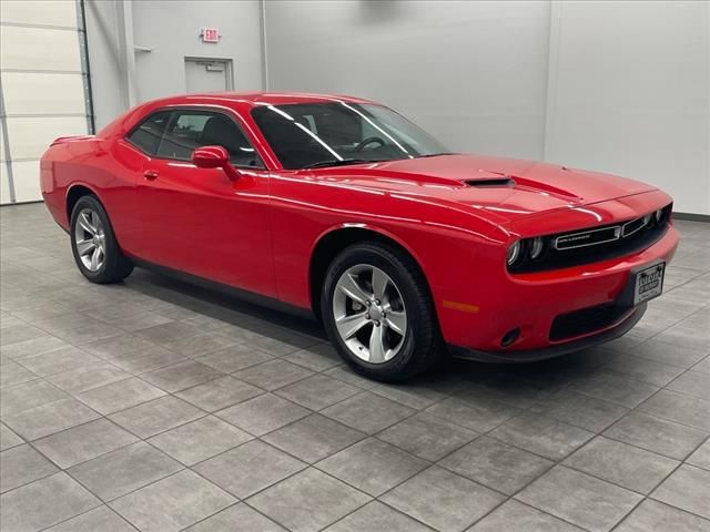 2022 Dodge Challenger SXT