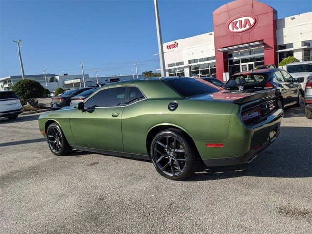 2022 Dodge Challenger SXT