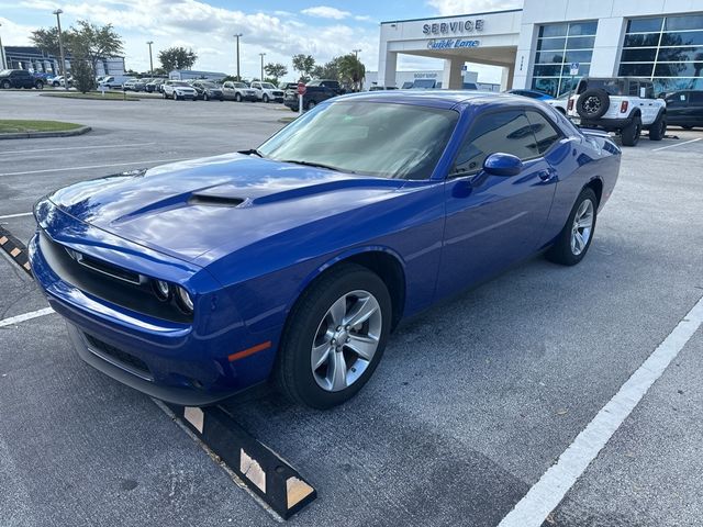 2022 Dodge Challenger SXT