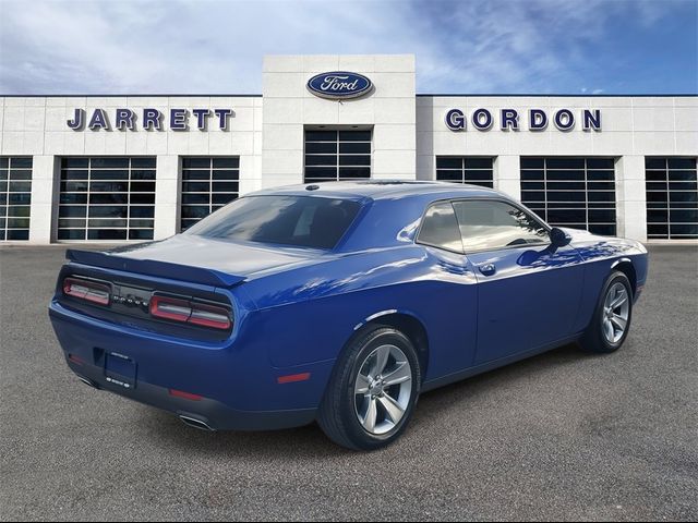 2022 Dodge Challenger SXT