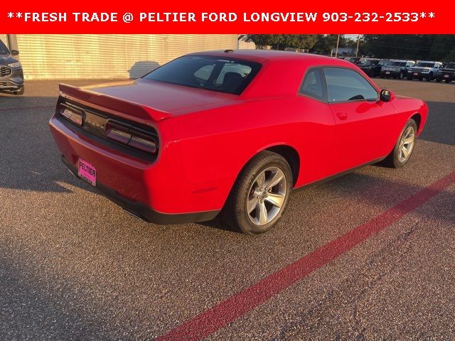 2022 Dodge Challenger SXT