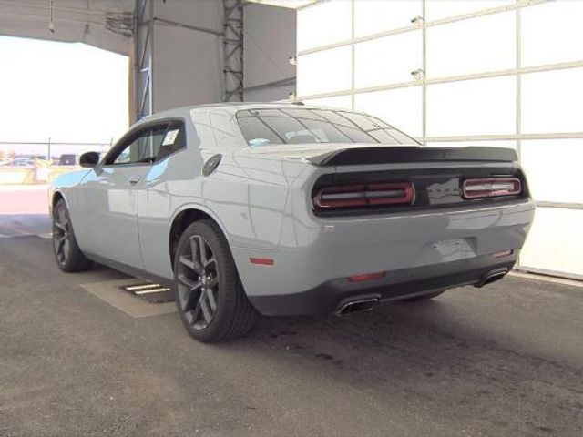 2022 Dodge Challenger SXT