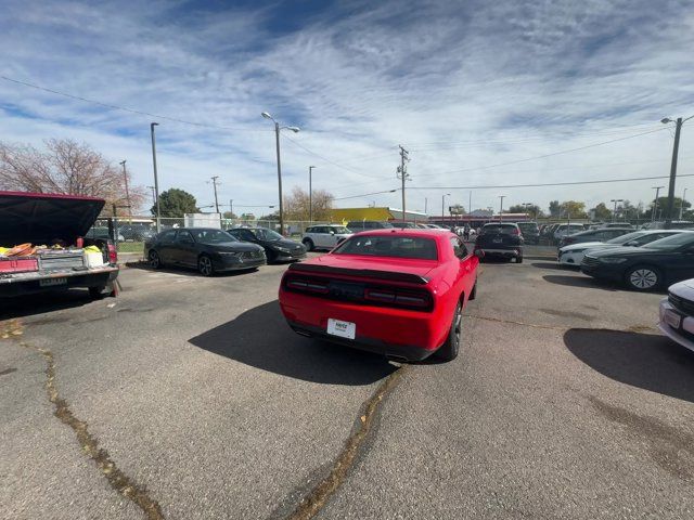 2022 Dodge Challenger SXT