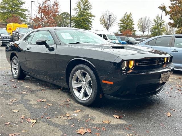 2022 Dodge Challenger SXT