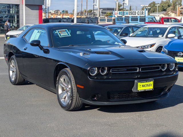 2022 Dodge Challenger SXT