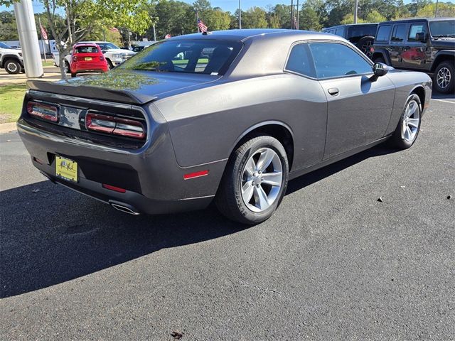 2022 Dodge Challenger SXT