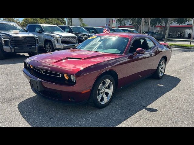 2022 Dodge Challenger SXT