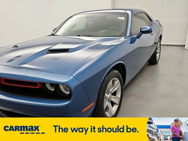 2022 Dodge Challenger SXT