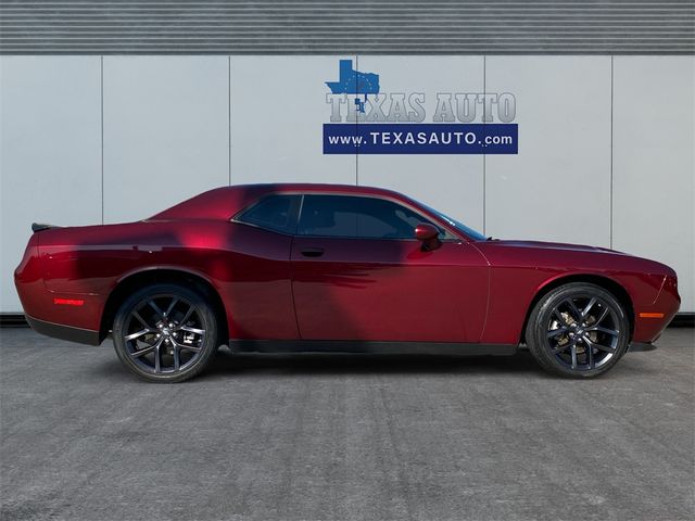 2022 Dodge Challenger SXT