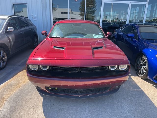 2022 Dodge Challenger SXT