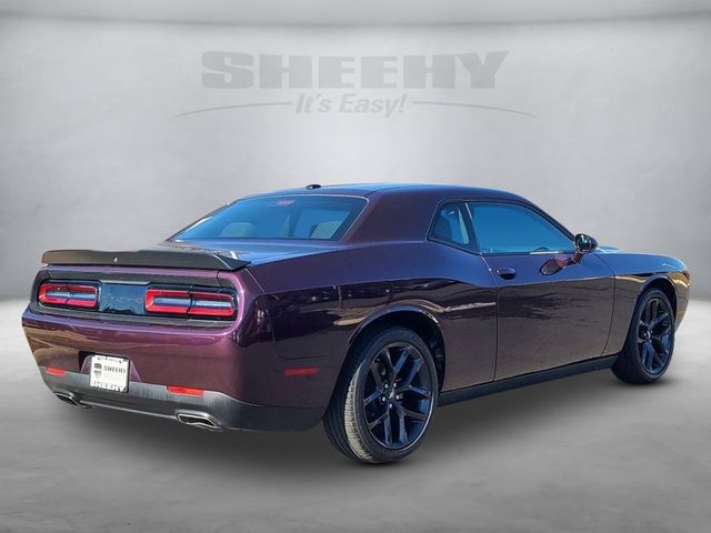 2022 Dodge Challenger SXT