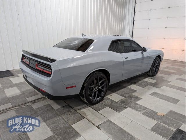 2022 Dodge Challenger SXT