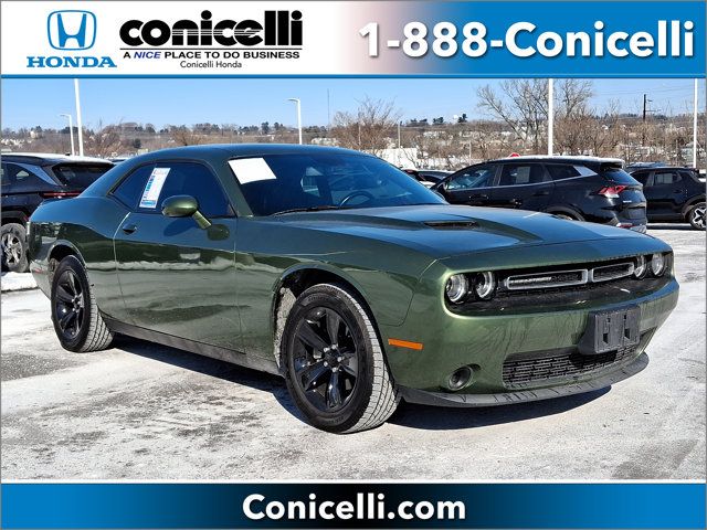 2022 Dodge Challenger SXT