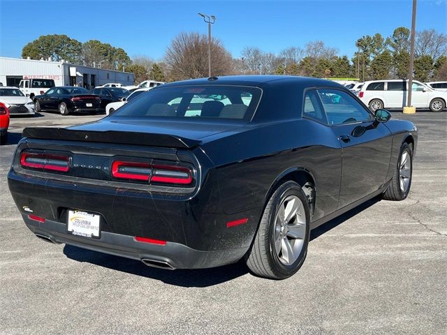 2022 Dodge Challenger SXT