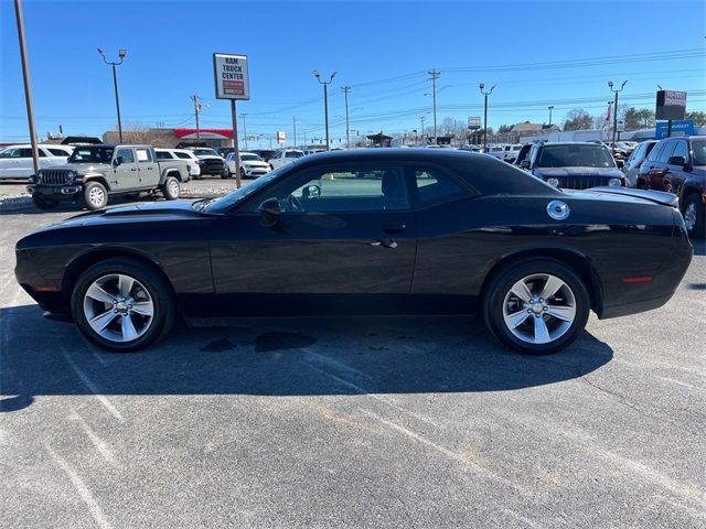 2022 Dodge Challenger SXT