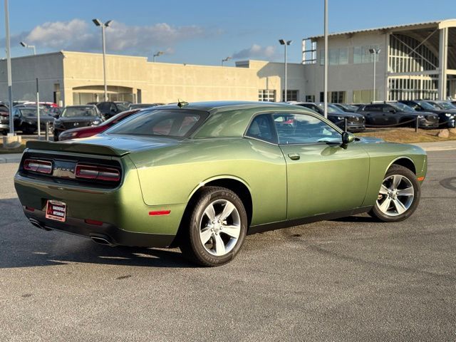 2022 Dodge Challenger SXT