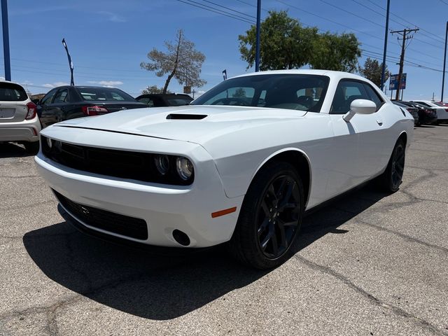 2022 Dodge Challenger SXT