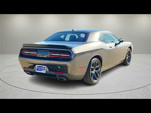 2022 Dodge Challenger SXT